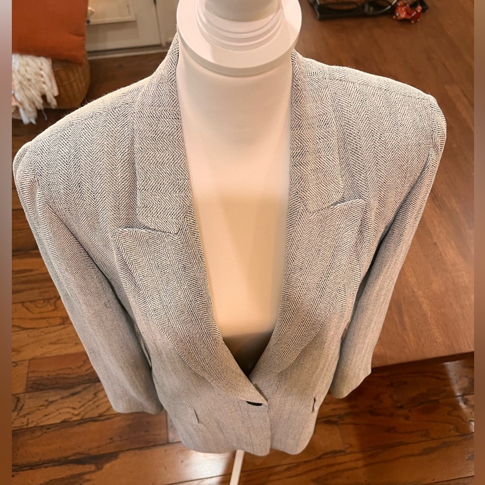 Linda Allard Ellen Tracy Womens Suit Jacket. Size 10